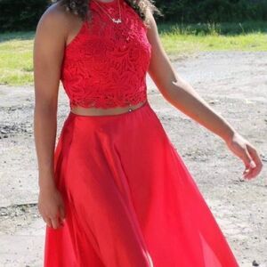 Red sz:3 Two Piece Prom Dress